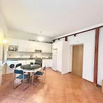 Centro Lavapies Meson D Paredes